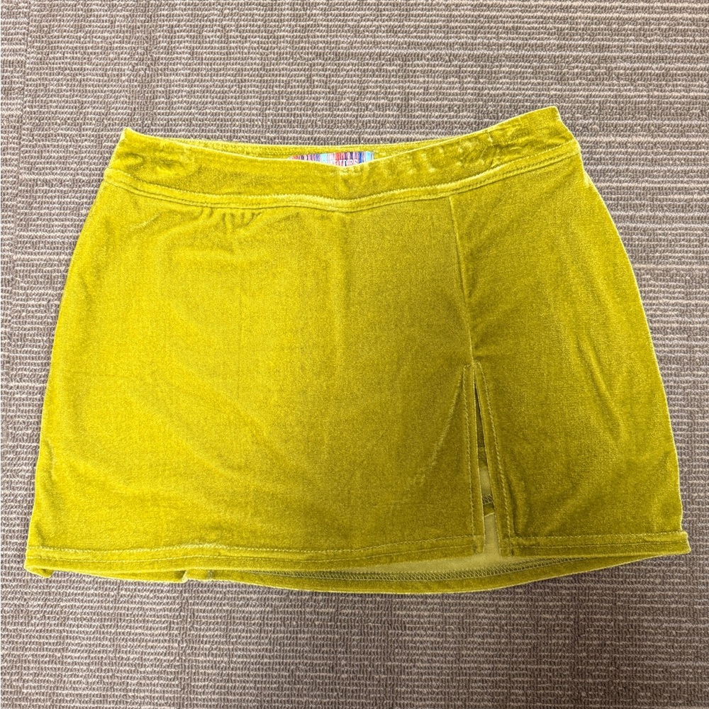 Urban Outfitters UO Grace Velvet Skort Sz Extra Small